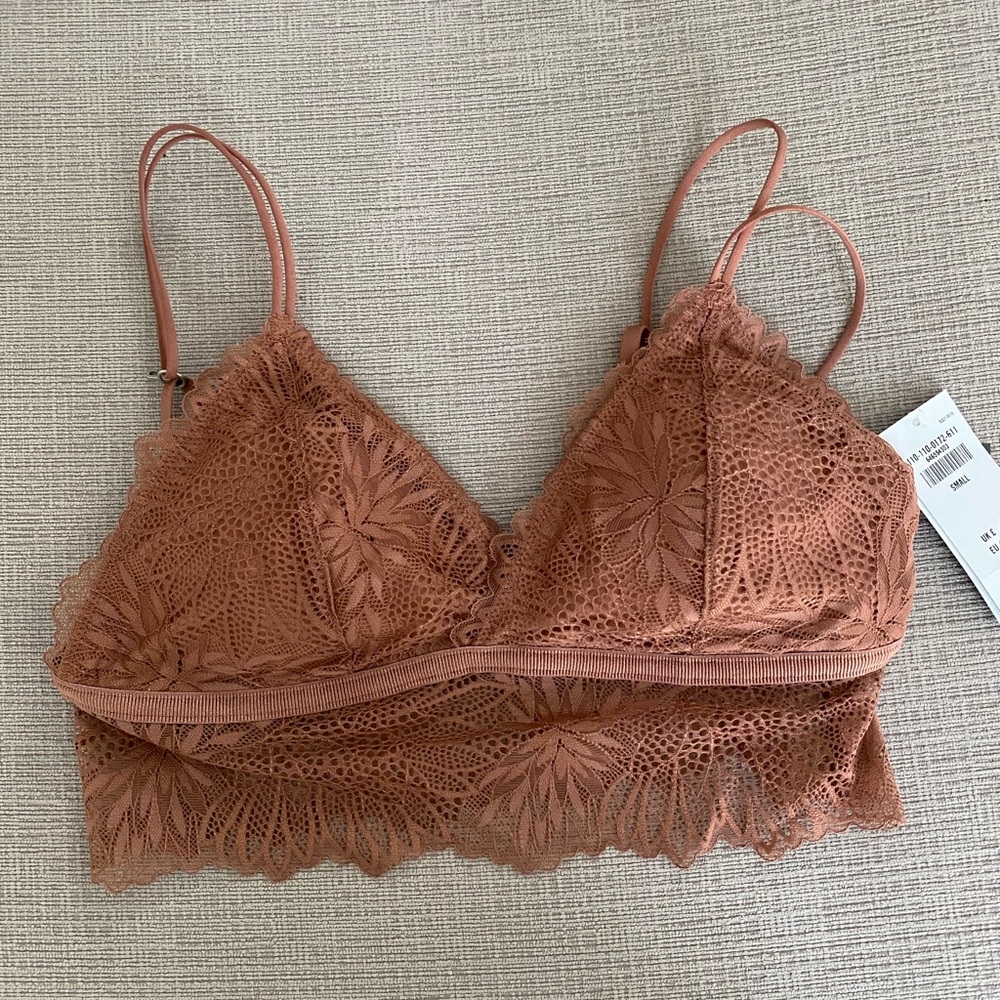Abercrombie & Fitch Bralette